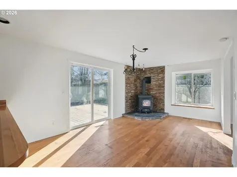495 Angelee Court Lebanon OR 97355