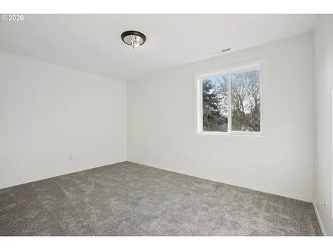 495 Angelee Court Lebanon OR 97355