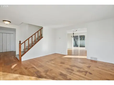 495 Angelee Court Lebanon OR 97355