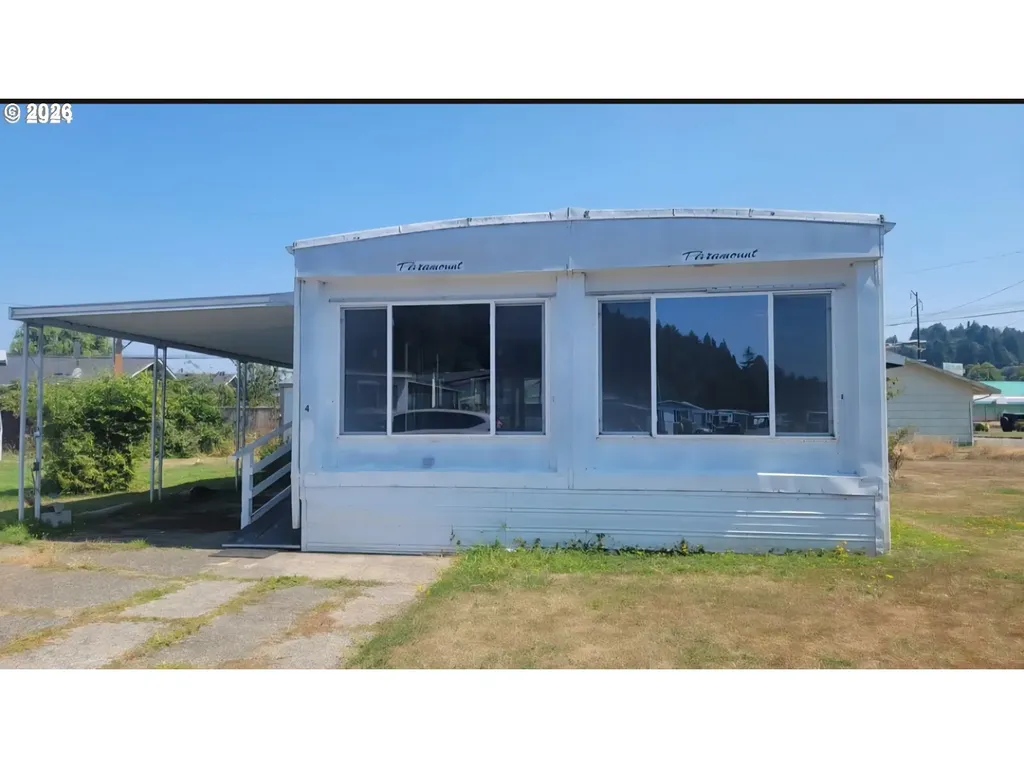 1413 Hawthorne Avenue Reedsport OR 97467