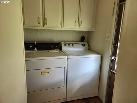 1413 Hawthorne Avenue Reedsport OR 97467