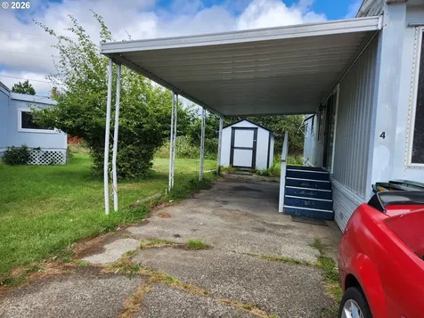 1413 Hawthorne Avenue Reedsport OR 97467