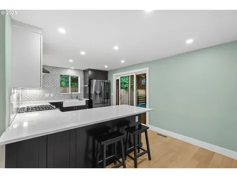 16880 Cortez Court Lake Oswego OR 97035