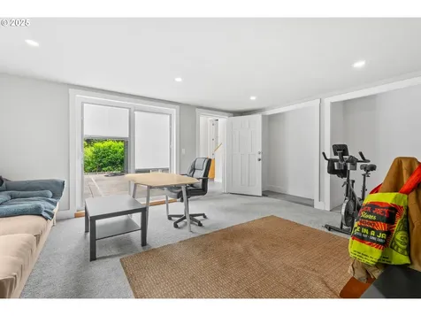 16880 Cortez Court Lake Oswego OR 97035