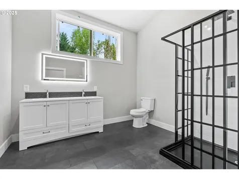 16880 Cortez Court Lake Oswego OR 97035