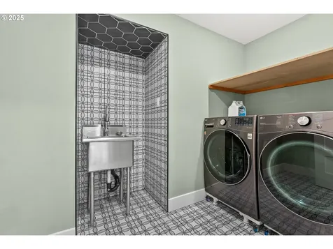 16880 Cortez Court Lake Oswego OR 97035