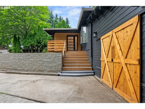 16880 Cortez Court Lake Oswego OR 97035