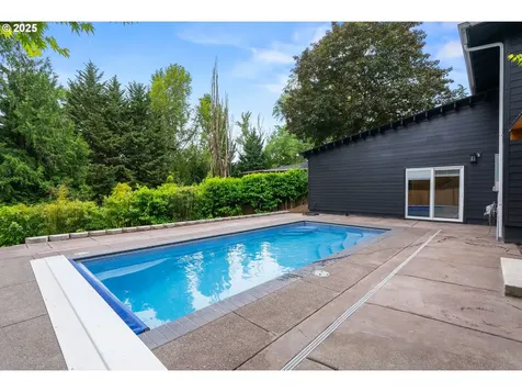 16880 Cortez Court Lake Oswego OR 97035