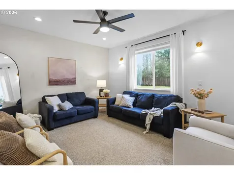 143 W Christy Court Yacolt WA 98675