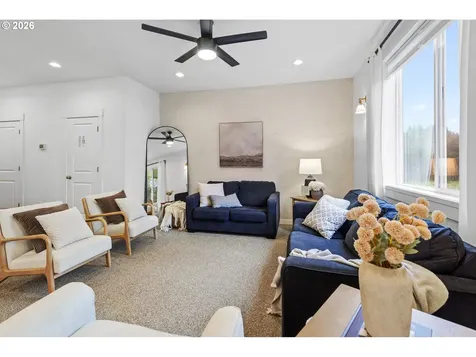 143 W Christy Court Yacolt WA 98675
