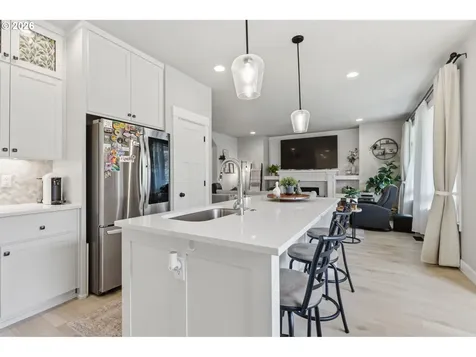 4813 SE Barbara Lynn Way Milwaukie OR 97222