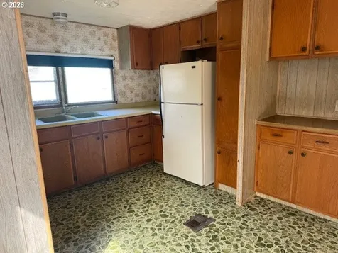 5142 SE Hwy101 Lincoln City OR 97367