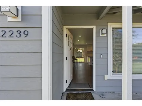 2239 SE 147th Avenue Portland OR 97233