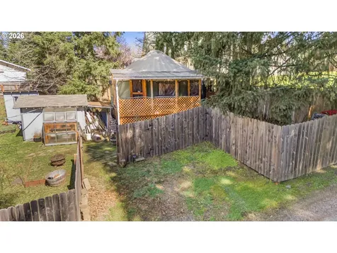 1375 Pleasant View Drive Cottage Grove OR 97424