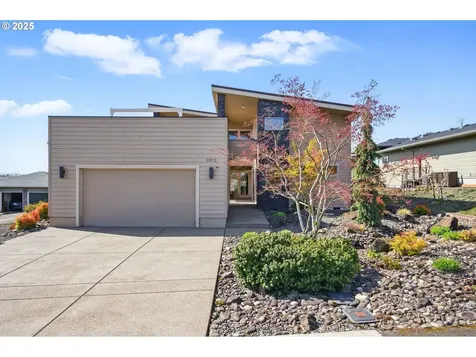 1512 SE Hawks View Court Vancouver WA 98664