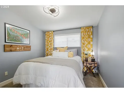 1512 SE Hawks View Court Vancouver WA 98664