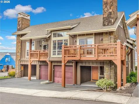 132 E Surfcrest Avenue Cannon Beach OR 97110