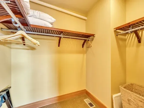132 E Surfcrest Avenue Cannon Beach OR 97110