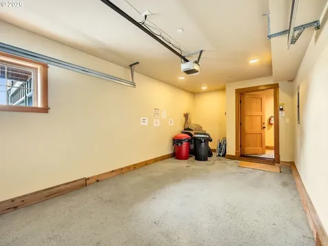 132 E Surfcrest Avenue Cannon Beach OR 97110