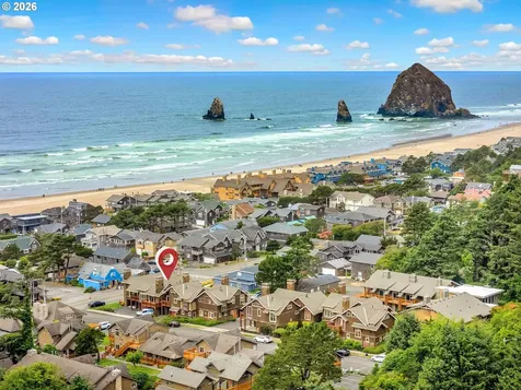 132 E Surfcrest Avenue Cannon Beach OR 97110