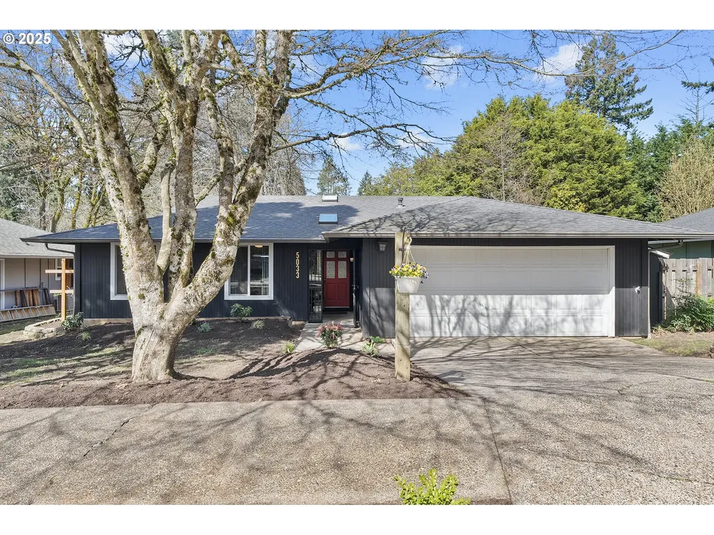 5033 SW Evelyn Street Portland OR 97219