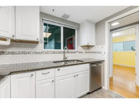 16540 SW Royalty Parkway Portland OR 97224