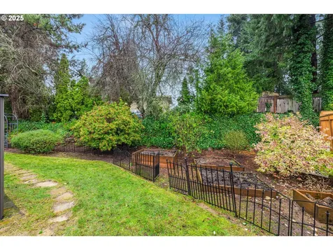 16540 SW Royalty Parkway Portland OR 97224