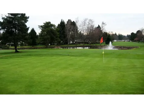 16540 SW Royalty Parkway Portland OR 97224