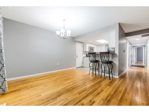 16540 SW Royalty Parkway Portland OR 97224