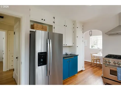1128 NE Knott Street Portland OR 97212