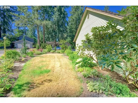 2626 Wakerobin Court West Linn OR 97068