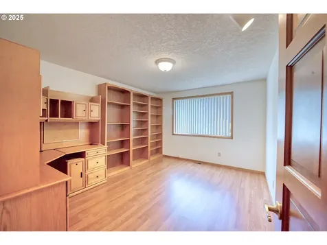 2626 Wakerobin Court West Linn OR 97068