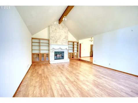 2626 Wakerobin Court West Linn OR 97068