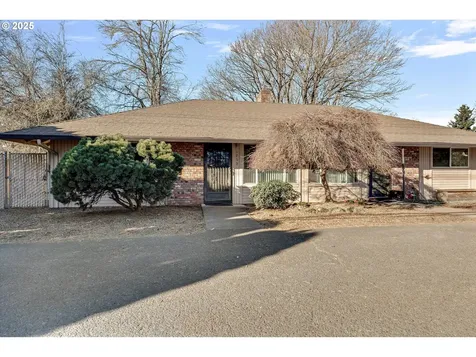 1759 NE Hogan Drive Gresham OR 97030
