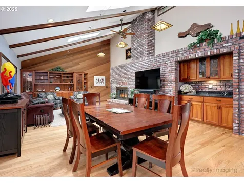 13985 NW Harvest Lane Portland OR 97229