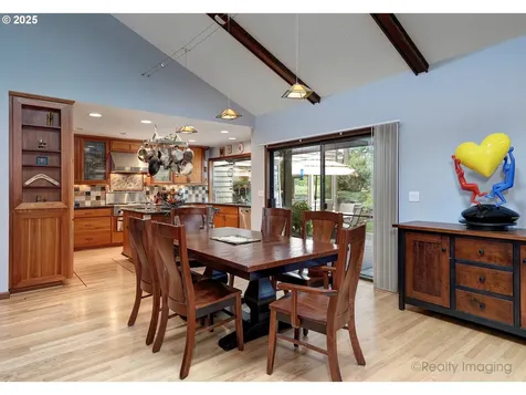 13985 NW Harvest Lane Portland OR 97229
