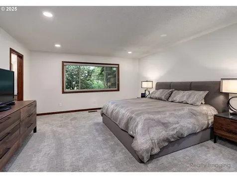 13985 NW Harvest Lane Portland OR 97229