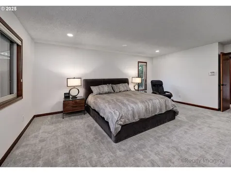 13985 NW Harvest Lane Portland OR 97229