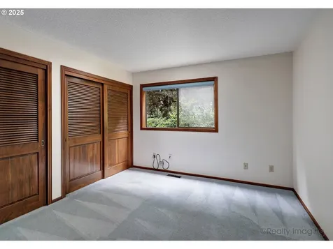 13985 NW Harvest Lane Portland OR 97229