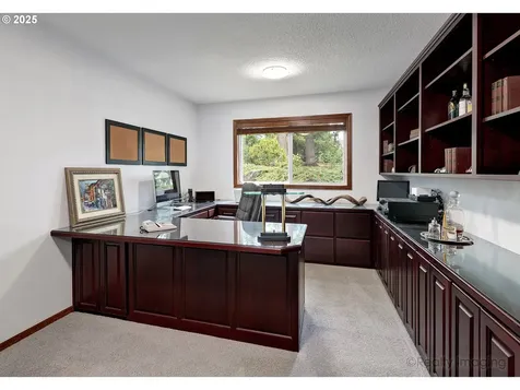 13985 NW Harvest Lane Portland OR 97229