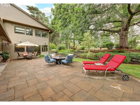 13985 NW Harvest Lane Portland OR 97229