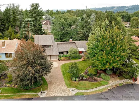 13985 NW Harvest Lane Portland OR 97229