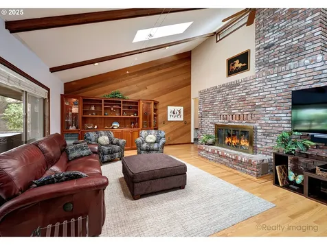 13985 NW Harvest Lane Portland OR 97229