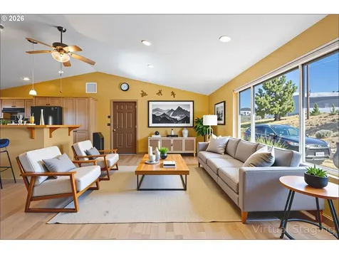 6997 SE Scenic Drive Prineville OR 97754