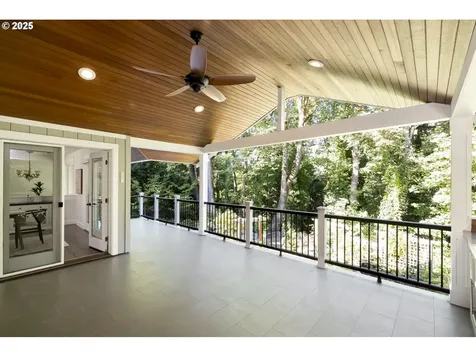289 G Avenue Lake Oswego OR 97034
