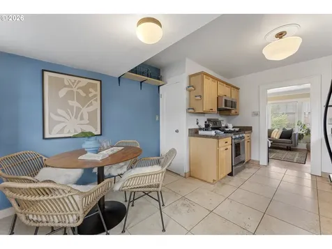 3527 NE 71st Avenue Portland OR 97213