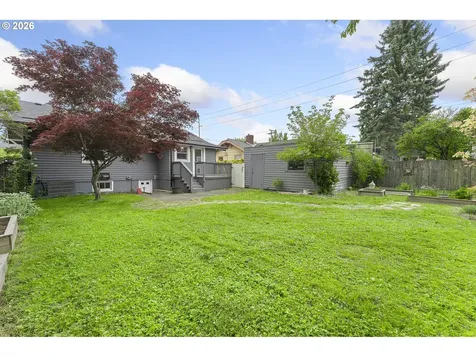 3527 NE 71st Avenue Portland OR 97213