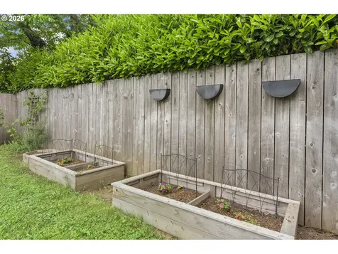 3527 NE 71st Avenue Portland OR 97213