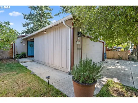 6732 SE 56th Avenue Portland OR 97206