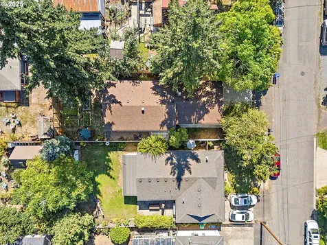 6732 SE 56th Avenue Portland OR 97206